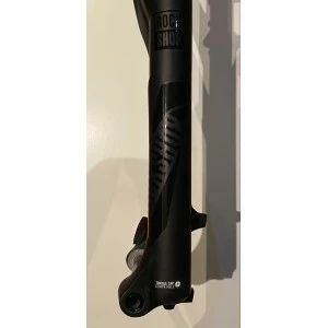 Rock-shox Fourche ROCKSHOX Pike RCT3 Solo Air 27.5" 140mm Boost 15x110mm 5 Rock-shox Fourche ROCKSHOX Pike RCT3 Solo Air 27.5" 140mm Boost 15x110mm – Image 5